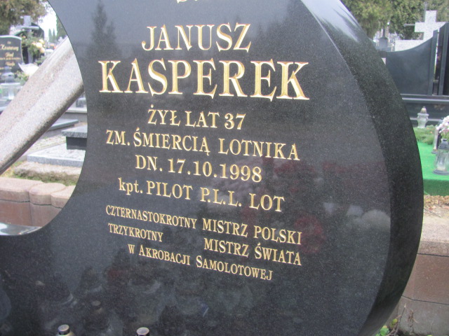 Janusz Kasperek 1960 Świdnik - Grobonet - Wyszukiwarka osób pochowanych